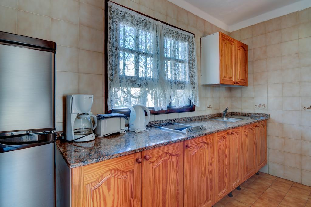 Apartamentos Las Acacias 푸에르토 델 카르멘 외부 사진